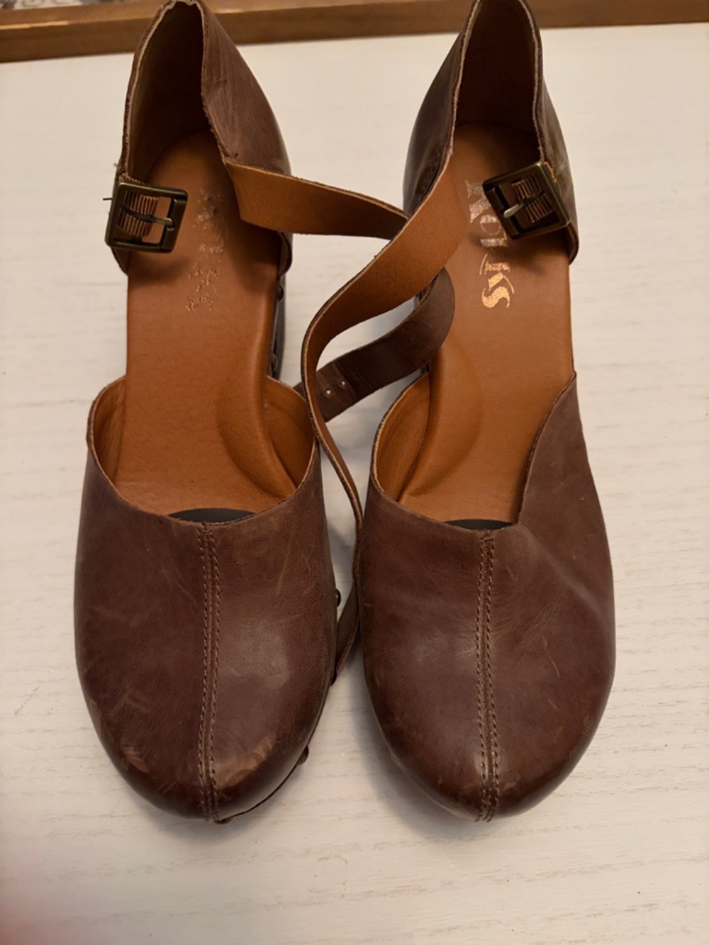 Kork-Ease Brown Leather Cross-Strap Heels with Buckle